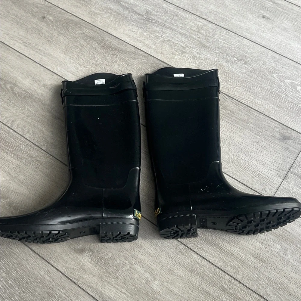 Ralph Lauren Black Tall Rain Boots with classic Gold Buckle size 10 - Picture 6 of 8